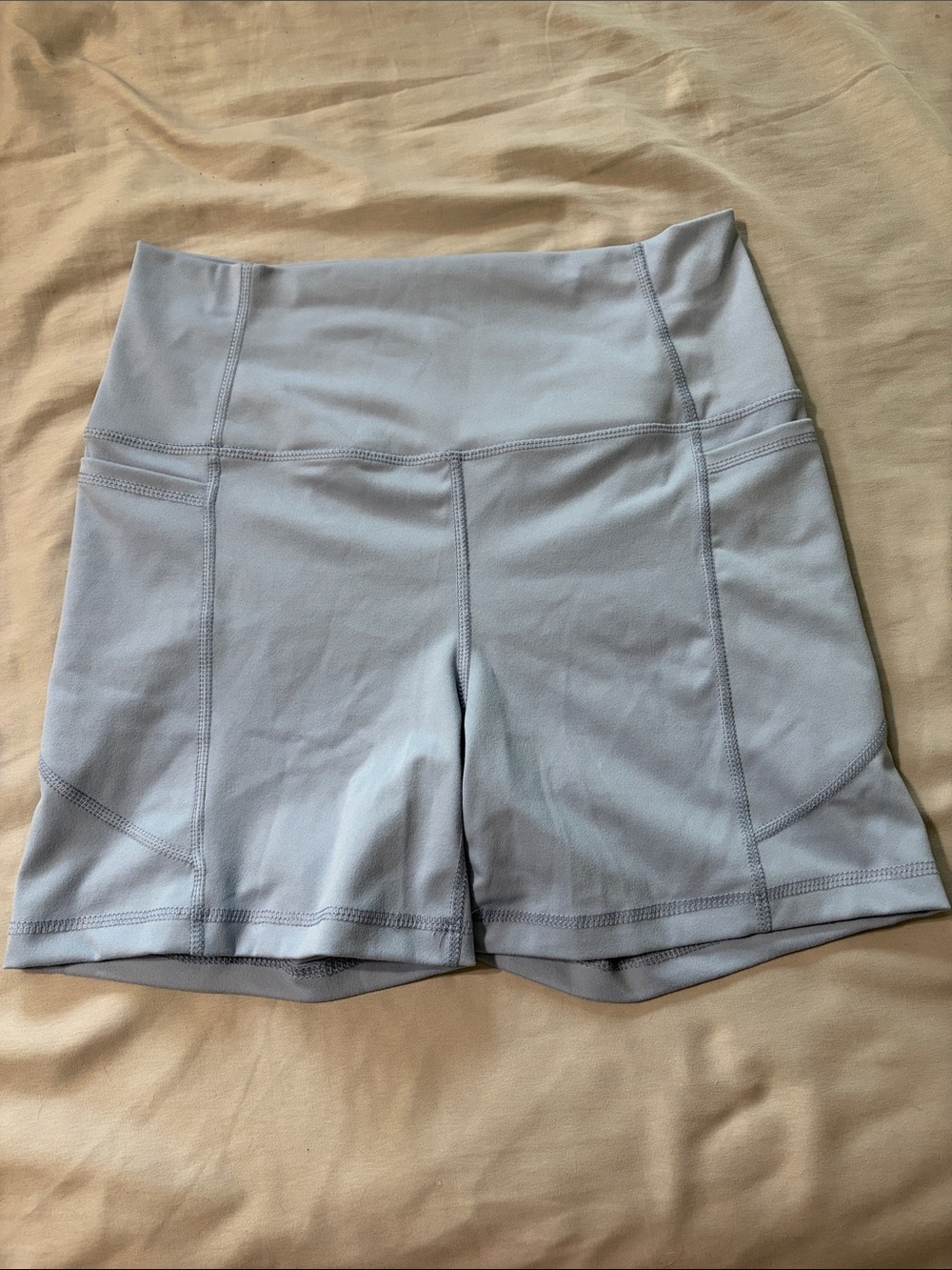 Yogalicious Luz Forza 5” Shorts Like New Size Large Light Blue High Waist